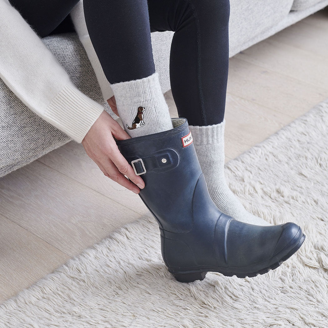 bestickte Wollsocken - verschiedene Rassen