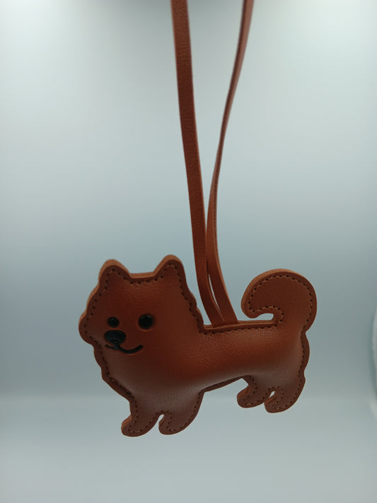 Spitz / Shiba - Leder-Schlüsselanhänger in Hundeform