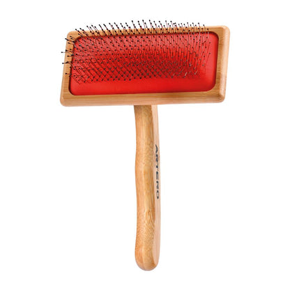 Artero Produkte (Bürste, Hake, Nagelschneider)