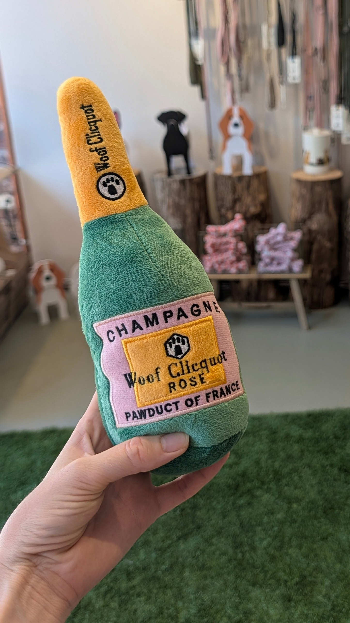 Champagner Woof Clicquot Rose