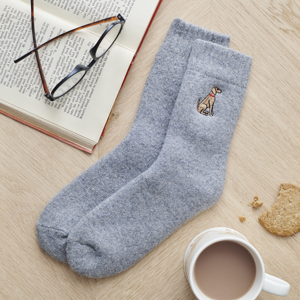 bestickte Wollsocken - verschiedene Rassen